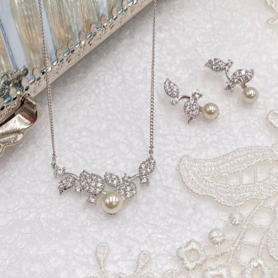 10 Tips for Choosing Your Wedding Jewellery