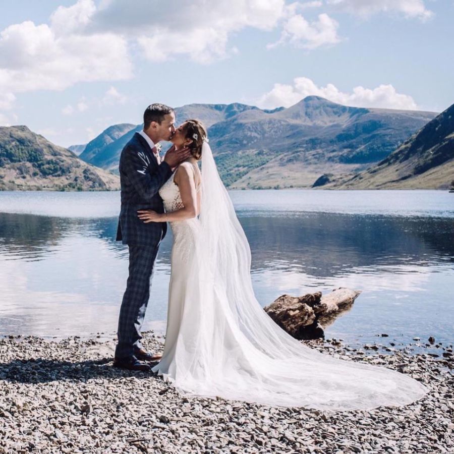 Real Bride - Leanne wearing Sabrina comb