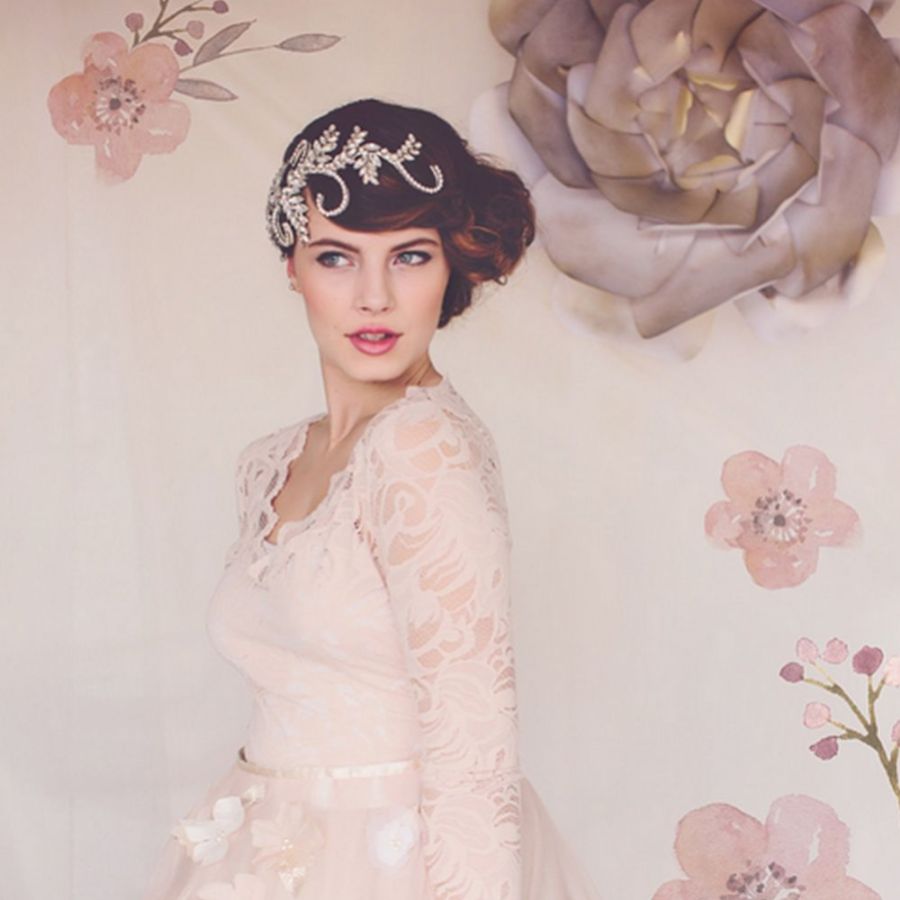 Wedding Hair Accessories for The Vintage Bride