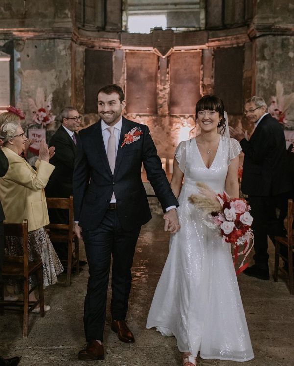 Real Bride Emma wearing S303 veil