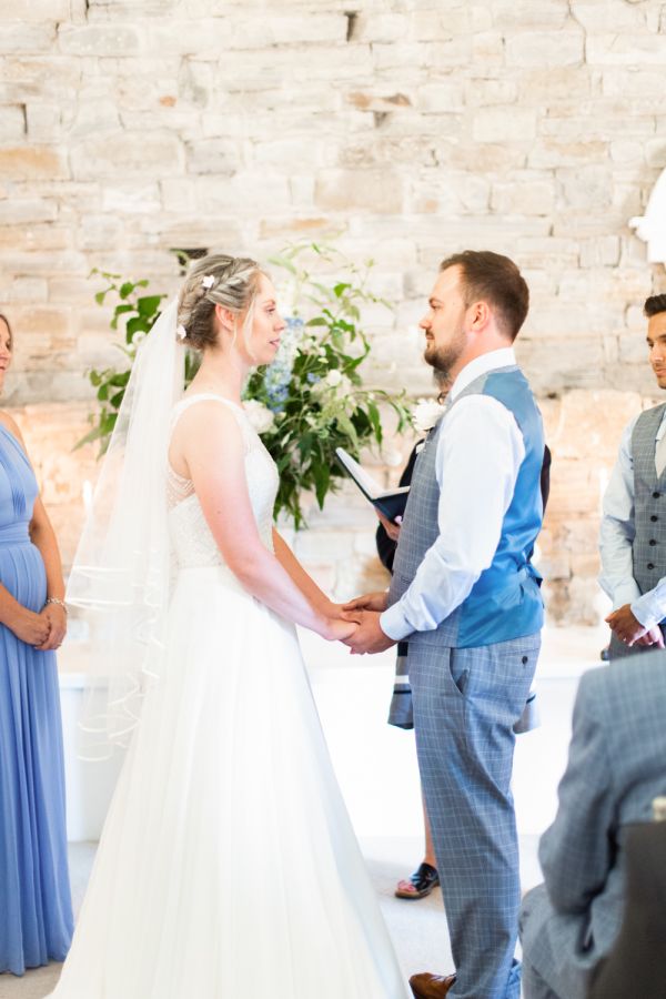 Real Bride Hollie Image 5