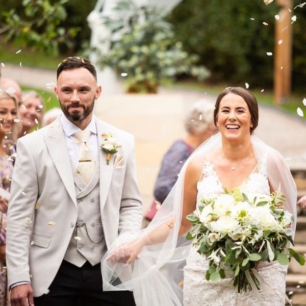 Real Bride Leanne wearing Phoenix veil