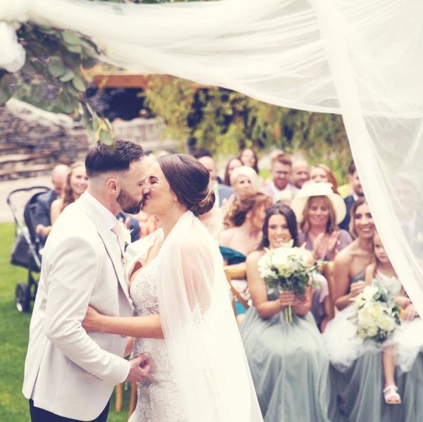 Real Bride Leanne wearing Phoenix veil