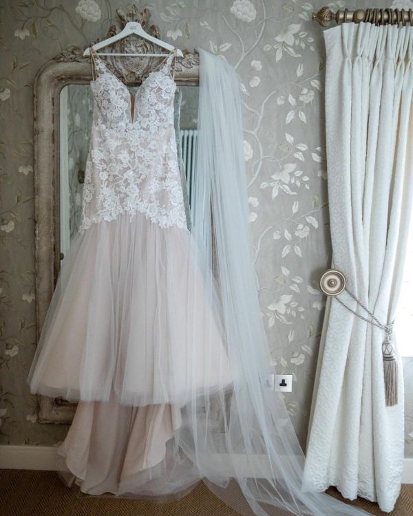 Real Bride Leanne wearing Phoenix veil