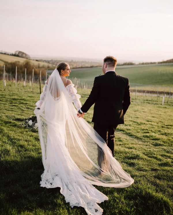Real Bride Zoey wearing Vienna jewellery set