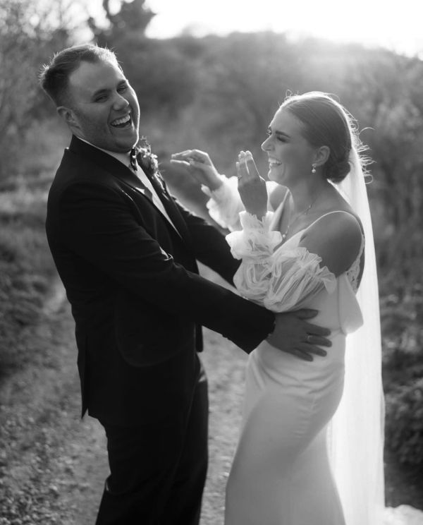 Real Bride Zoey wearing Vienna jewellery set