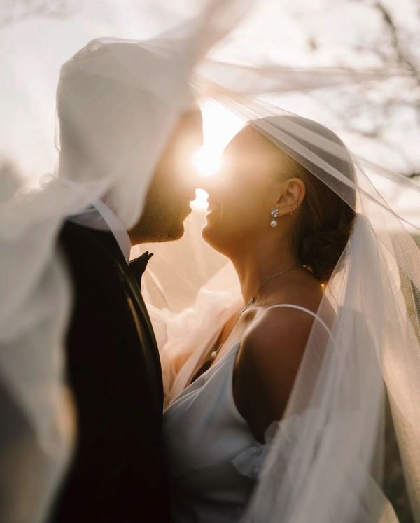 Real Bride Zoey wearing Vienna jewellery set