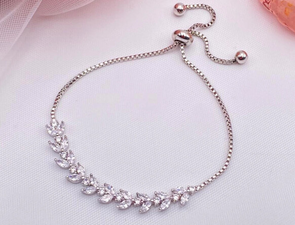 Schöner Abschlussball-Schmuck für die Ewigkeit