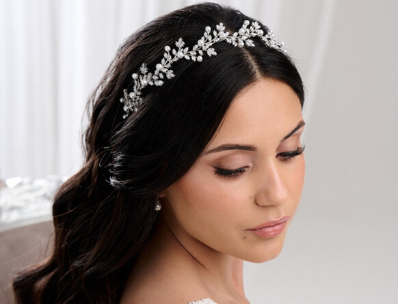 Discover Sparkling Crystal Headbands for Weddings