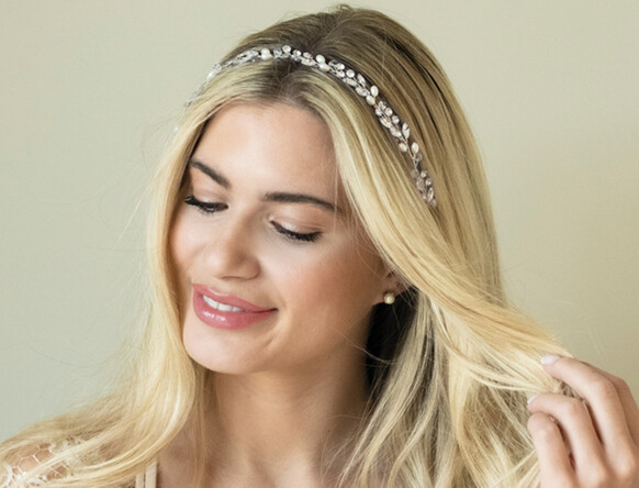 Entdecken Sie zeitlose Haaraccessoires von Ivory & Co