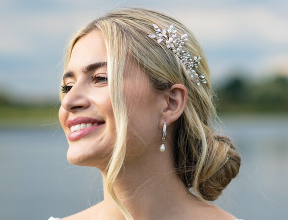 Schimmernde Haarkämme von Ivory & Co