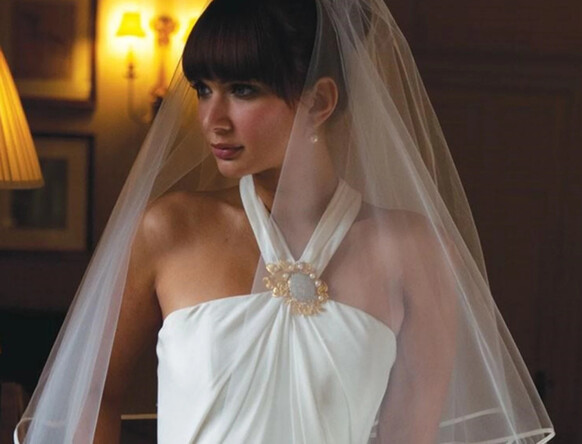 Find Your Dream Veil with The Lace & Favour Collection
