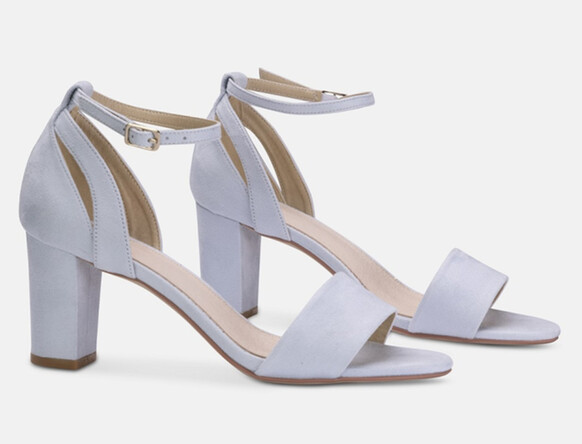 Sandalias de novia azules de Lace & Favour