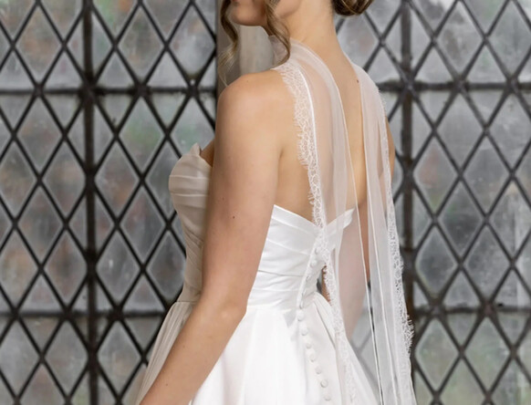 Bridal Neck Scarves for the Modern Romantic
