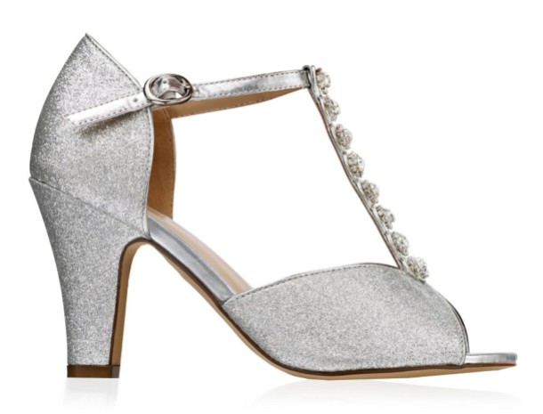 Finden Sie Ihr perfektes Paar Ballschuhe