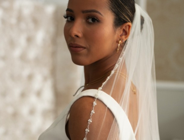 Discover Glittering Beaded Veils