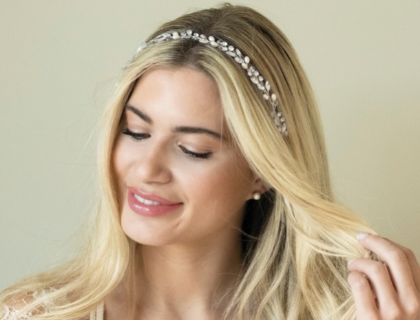 Découvrez les accessoires pour cheveux intemporels Ivory & Co