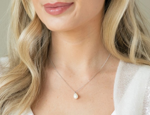 Wunderschöne Halsketten von Ivory & Co