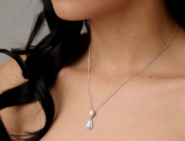 Joias de casamento brilhantes para noivas