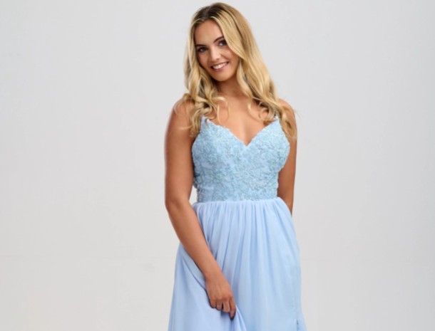 Descubra a nossa deslumbrante coleção de vestidos de baile em azul claro