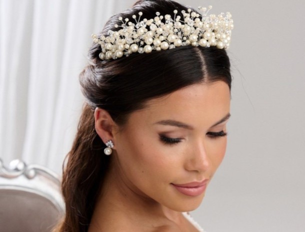 A Timeless Classic Fit For A Bride