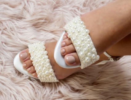 Zapatos de boda con perlas
