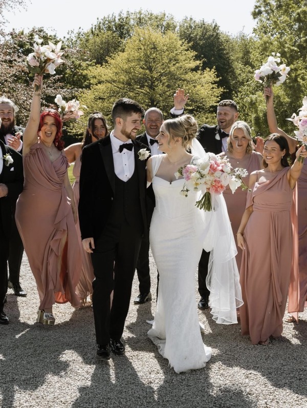 Photo of Bianco Ivory Two Tier Satin Edge Chapel Veil S208 uploaded by C on 27th July 2026
