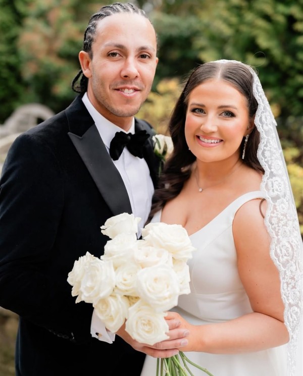 Photo of Perfect Bridal Ivory Single Tier Mantilla Lace Cathedral Veil uploaded by C on 20th May 2025