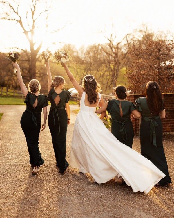 Photo of October Silver Leaves and Pearl Wedding Hair Pin uploaded by E on 4th January 2024