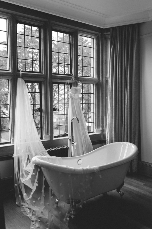 Photo of Perfect Bridal Ivory Single Tier 3D Flowers Cathedral Veil uploaded by E on 9th April 2024