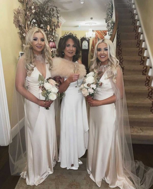 Photo of Scarlet Blush Feather Bridal Stole uploaded by J on 5th January 2022