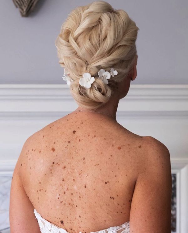 Photo of Paradise Ivory Ceramic Flower Hair Pins uploaded by K on 22nd November 2022