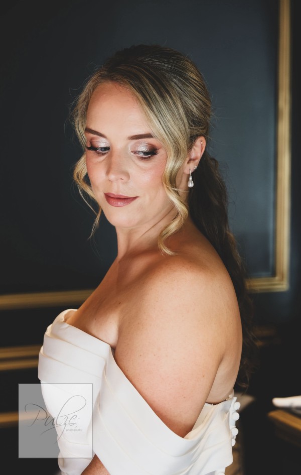 Photo of Dolci Silver Crystal and Teardrop Pearl Bridal Jewellery Set uploaded by NR on 8th August 2025