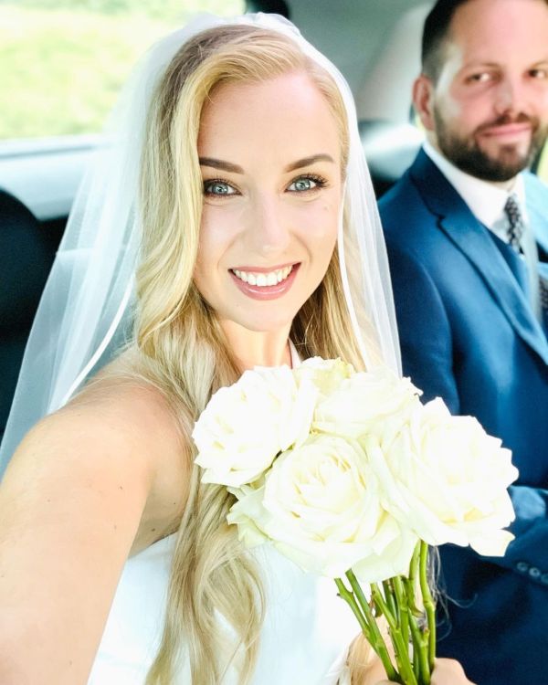 Photo of Bianco Ivory Single Tier Satin Edge Fingertip Veil S196 uploaded by S on 10th August 2021