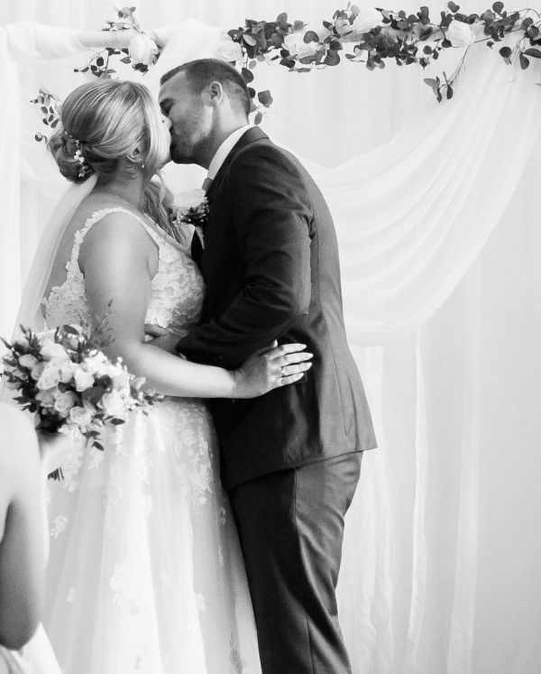 Photo of Letisha Ivory Flowers and Pearl Sprigs Wedding Hair Vine (Silver) uploaded by S on 10th February 2022