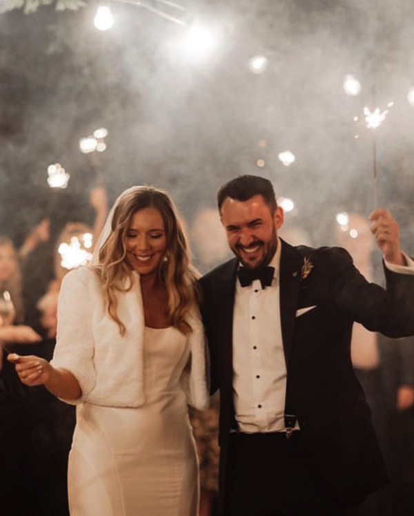 Photo of Bianco Ivory Faux Fur Elbow Length Wedding Jacket E307 uploaded by Z on 11th December 2023