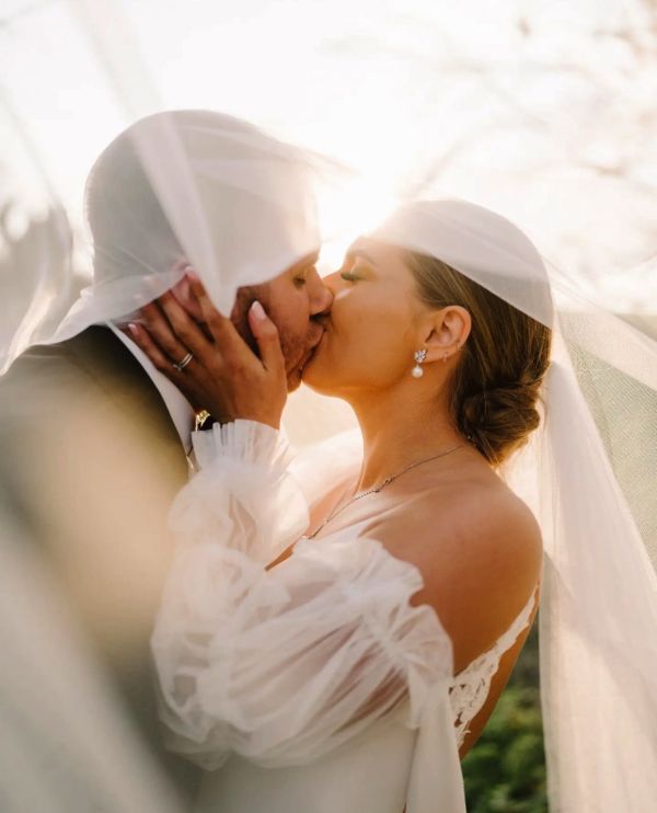 Photo of Vienna Vintage Pearl Drop Bridal Jewellery Set uploaded by Z on 20th April 2023