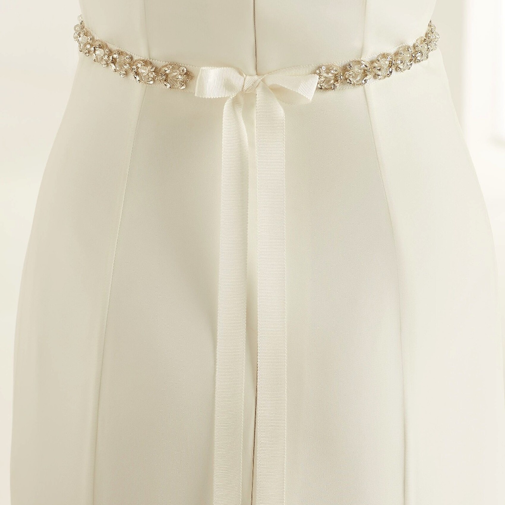 boho wedding dress belt Bianco Vintage Inspired Crystal Embellished GRUPPO_Stringate