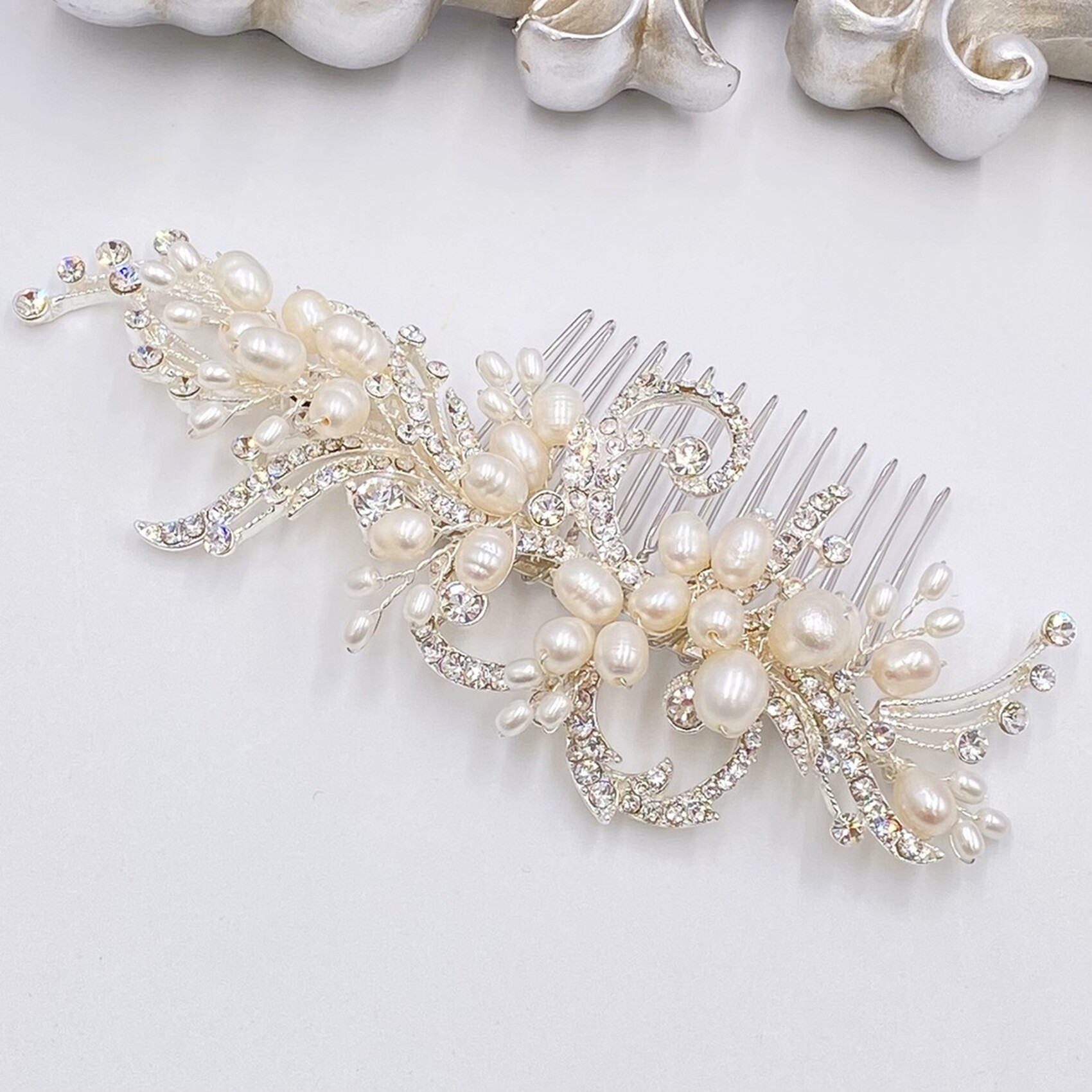 Paris wedding comb with crystal and pearls Elegant Wedding Hair Comb of Crystals and Pearls - Cassandra  main image 2