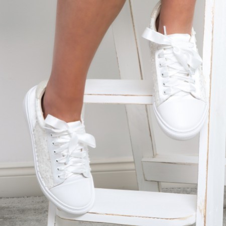 father of the bride trainers