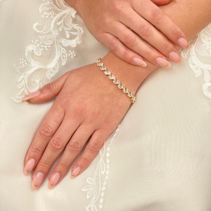 Amara Gold Crystal Vine of Leaves Bracelet