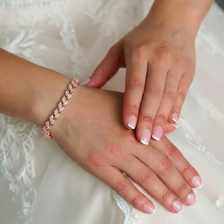Amara Rose Gold Crystal Vine of Leaves Bracelet
