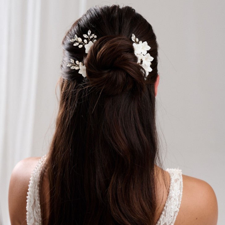 Amelie Ivory Ceramic Flower Gold Comb and Hair Pin Set 