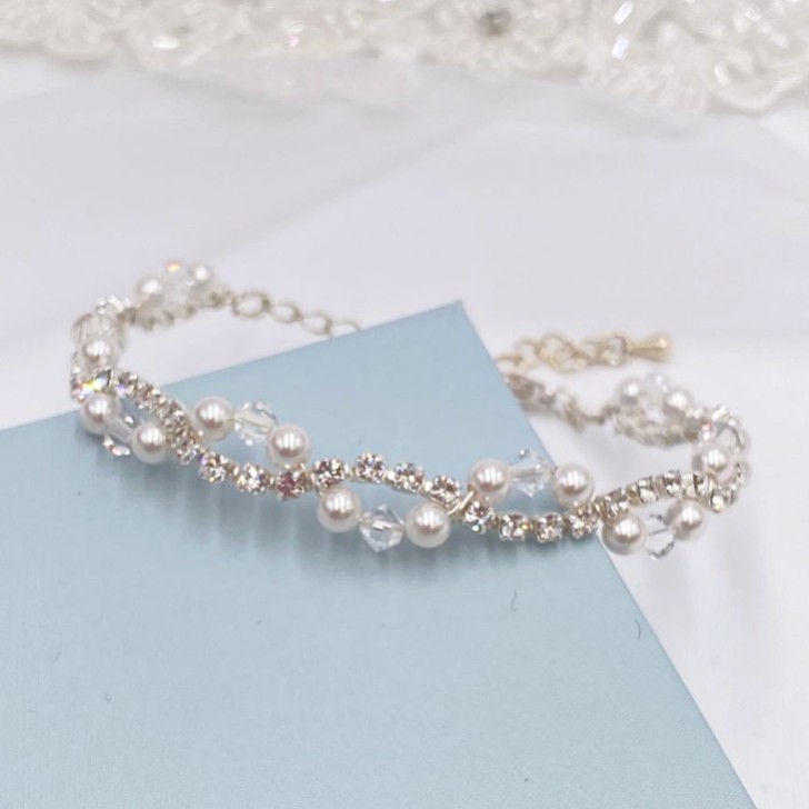 Arianna Pearl and Diamante Wedding Bracelet ARW093