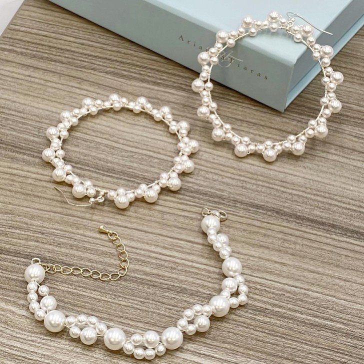 Arianna Siren Dainty Pearl Bracelet ARW611