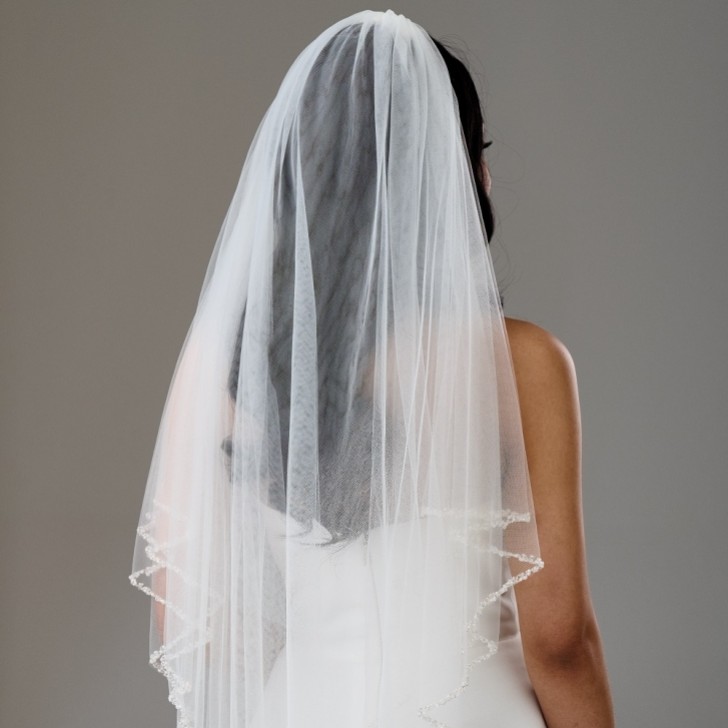 Avondale Zweistufiger Brautschleier mit Perlen, Perlen und Kristallrand