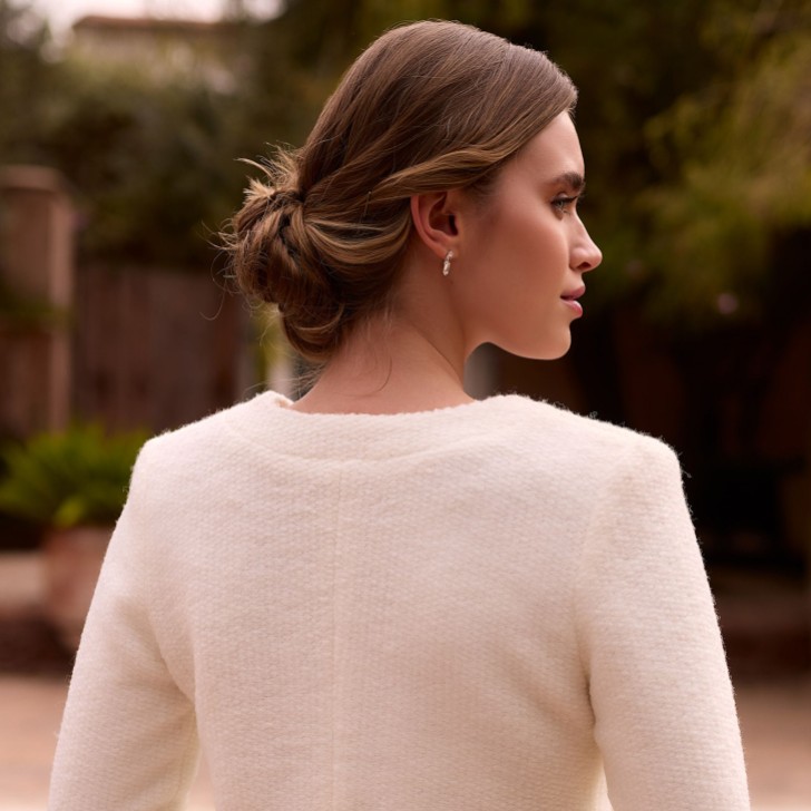 Bianco Ivory Knitted Button Down Bridal Jacket E494