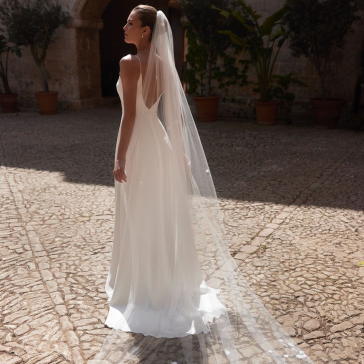 Bianco Avorio Velo da cappella a un piano con fiori 3D S501