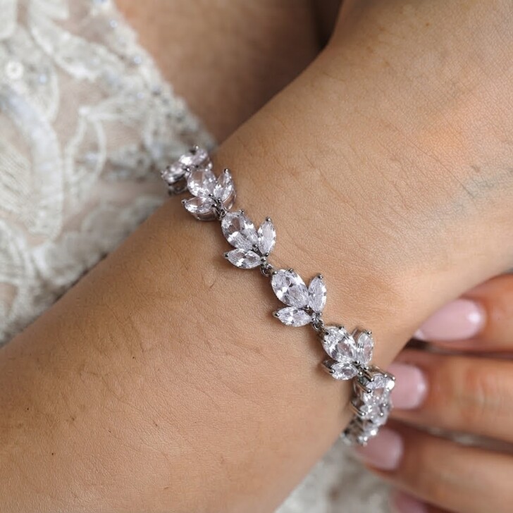Chelsea Leaf and Teardrop Crystal Wedding Bracelet