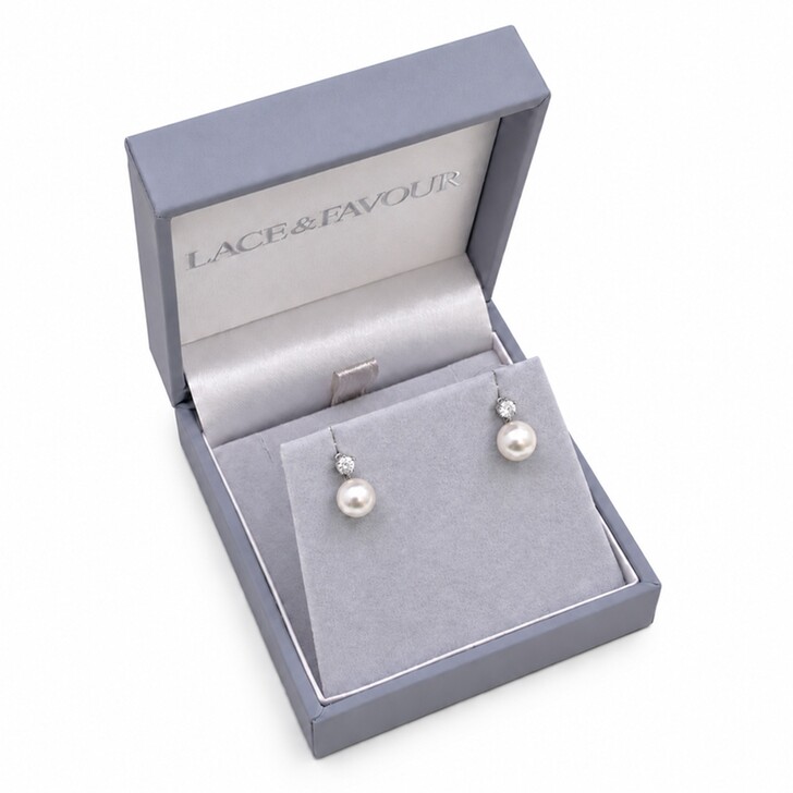 Evie Dainty Pearl Stud Earrings